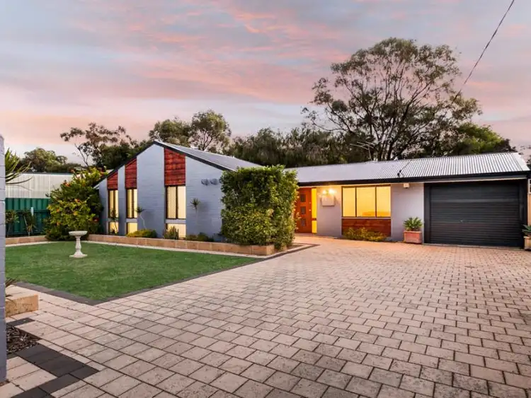 15 Hercules Street, Rockingham WA 6168