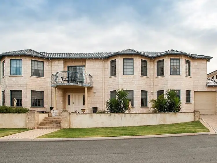22 GILFILLAN GREEN, Dianella WA 6059