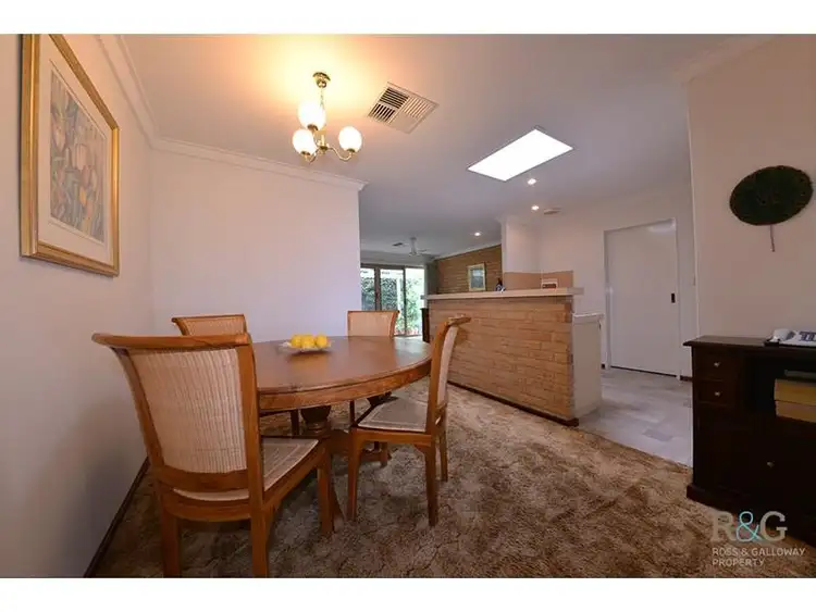 Seventh view of Homely house listing, 2/3 Bridges Road, Melville WA 6156