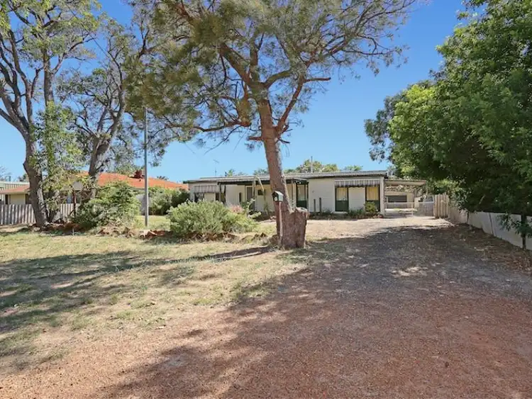 4 Radiata Street, Coodanup WA 6210