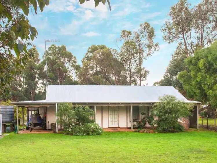 6 Sylvaner Place, Margaret River WA 6285