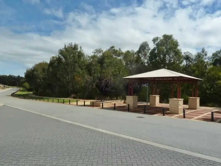 Sixth view of Homely house listing, 4 Niobe Link, Maddington WA 6109