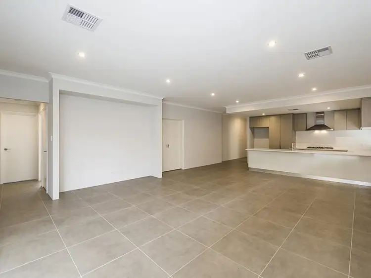 Seventh view of Homely house listing, 21 Darling Chase, Wandi WA 6167