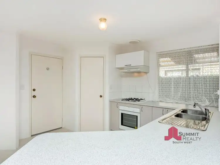 Seventh view of Homely house listing, 10 Barclay Place, Australind WA 6233