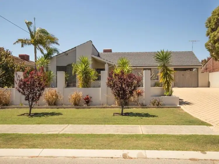 8 Hilarion Road, Duncraig WA 6023