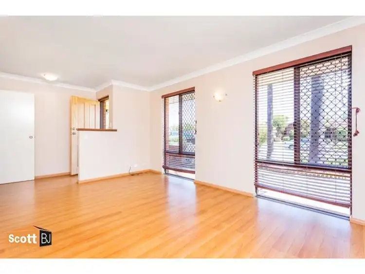 Third view of Homely house listing, 6 Edgley Place, Thornlie WA 6108