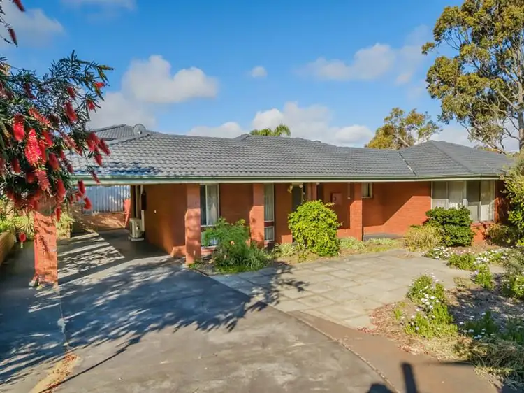12 Cassinia Road, Duncraig WA 6023