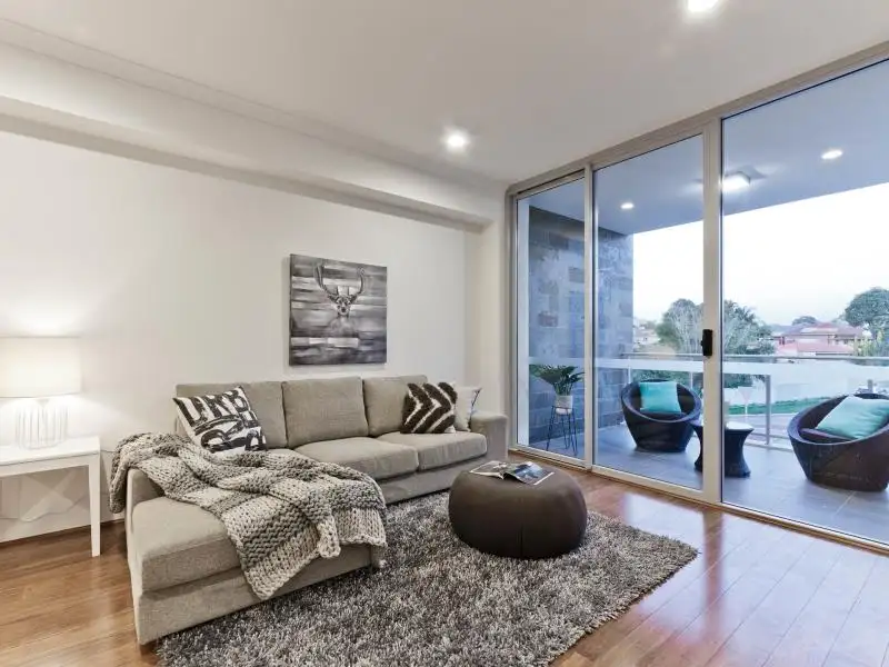 Main view of Homely apartment listing, 6/5 Barker Avenue, Como WA 6152