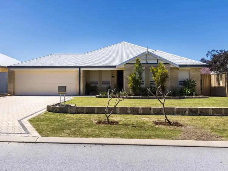 4 Vance Road, Byford WA 6122