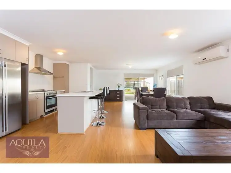 4 Elmridge Parkway, Ellenbrook WA 6069