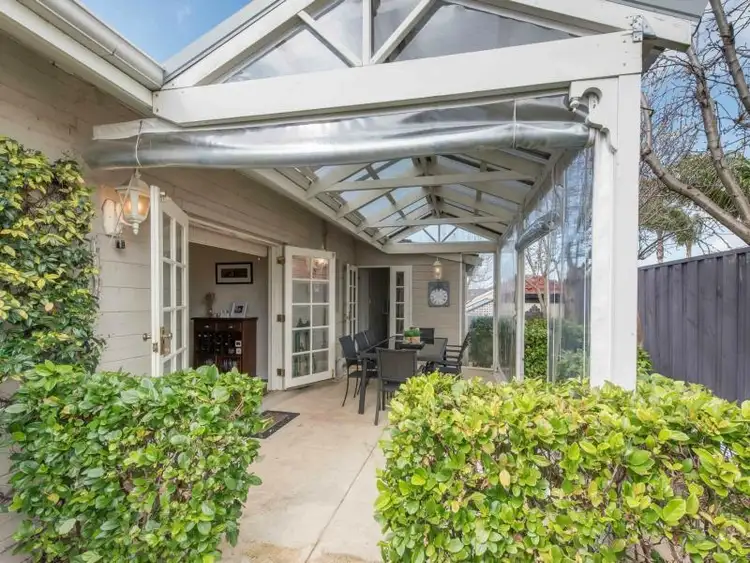 26 Parsons Way, Innaloo WA 6018