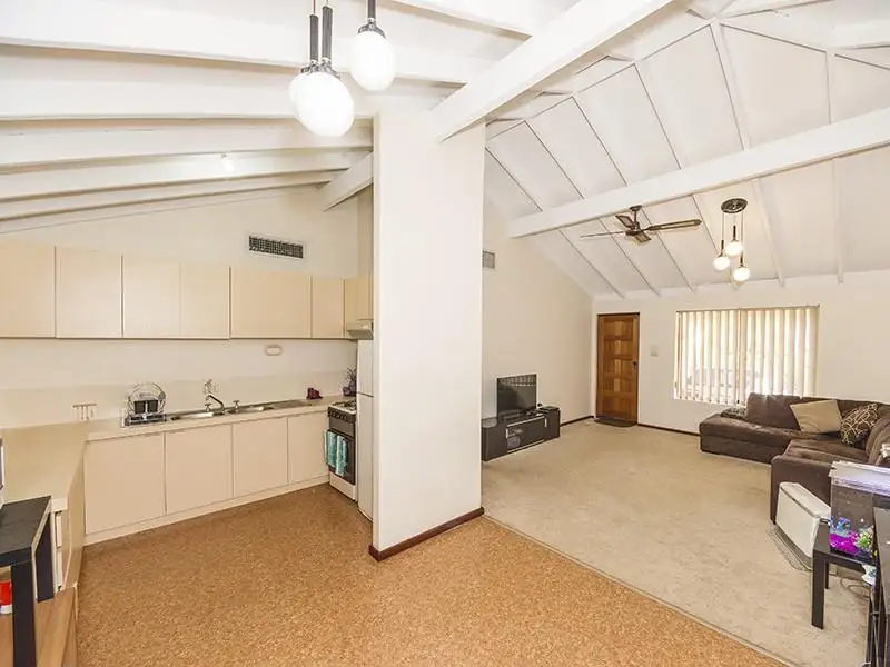 Main view of Homely villa listing, 1/33 Brookside Avenue, Kelmscott WA 6111