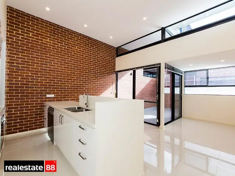 9/33 Windsor Street, Perth WA 6000