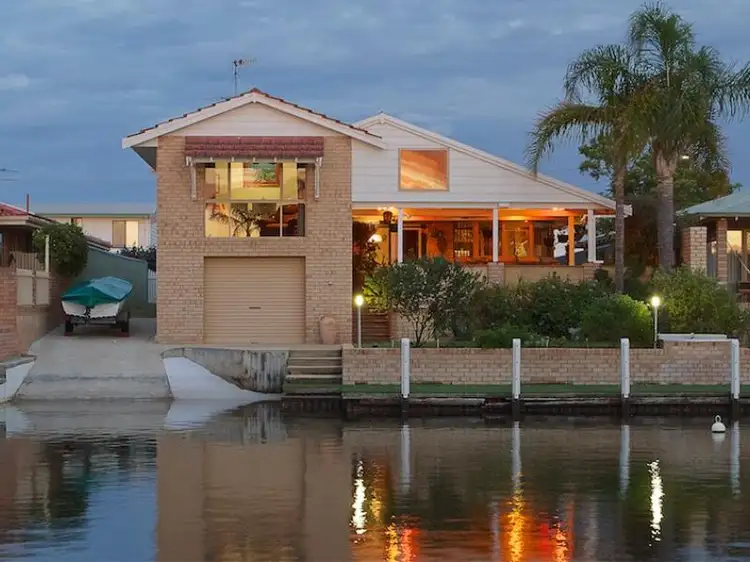 Second view of Homely house listing, 18 Woolah Place, South Yunderup WA 6208