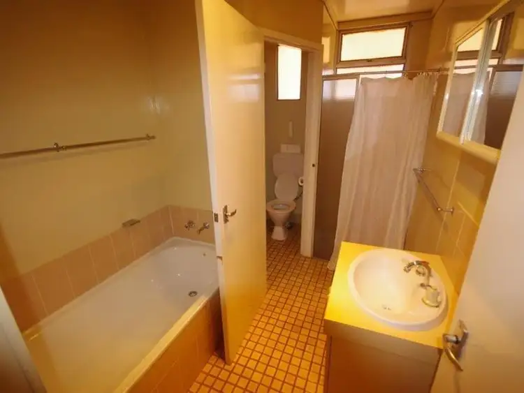 Seventh view of Homely semi-detached listing, 6 Warrambucca Crescent, Newman WA 6753