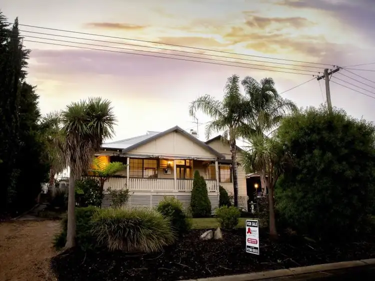9 Swanstone Street, Collie WA 6225