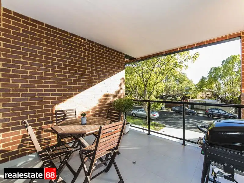 Main view of Homely apartment listing, 5/33 Windsor Street, Perth WA 6000