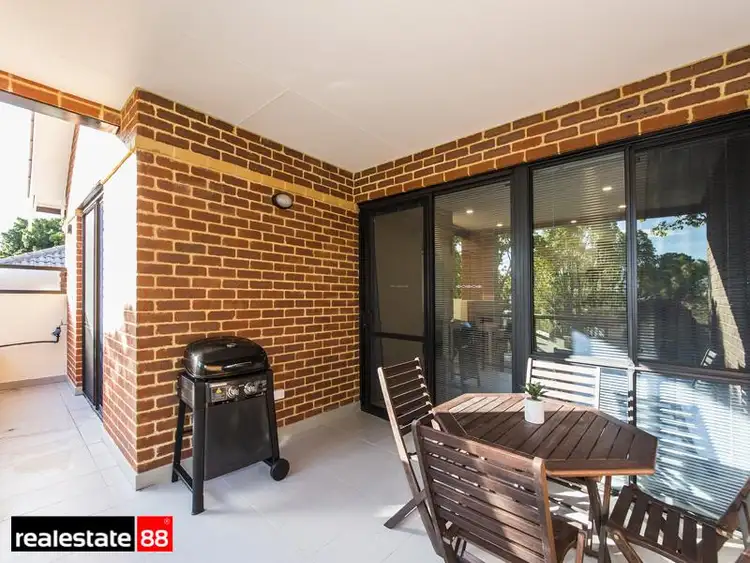 Sixth view of Homely apartment listing, 5/33 Windsor Street, Perth WA 6000