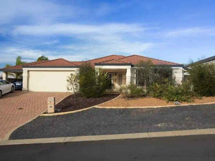 Main view of Homely house listing, 7 Lefroy Place, Usher WA 6230