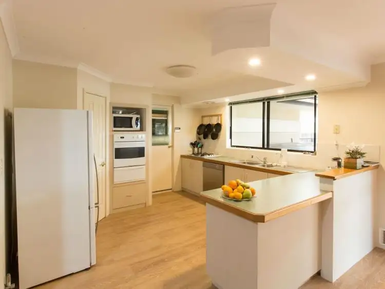 Sixth view of Homely house listing, 7 Lefroy Place, Usher WA 6230