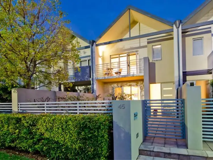 45 Williamson Way, Trigg WA 6029