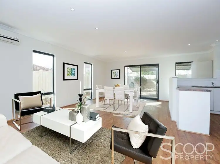 1F Kitchener Road, Melville WA 6156