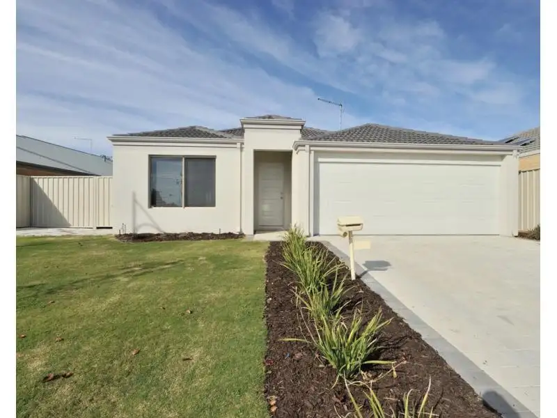Main view of Homely house listing, 45 Ingarfield Green, Baldivis WA 6171