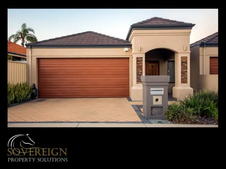 4 Stephen St, Queens Park WA 6107