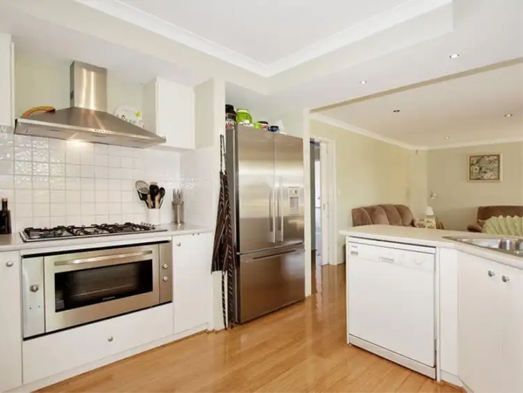 Sixth view of Homely house listing, 3 Daplin Way, Aveley WA 6069