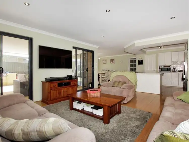 Seventh view of Homely house listing, 3 Daplin Way, Aveley WA 6069