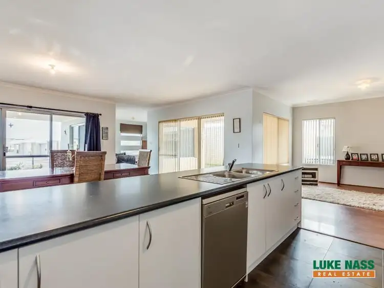 Fifth view of Homely house listing, 76 St Catharines Promenade, Champion Lakes WA 6111