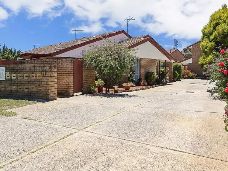 Main view of Homely house listing, 5/11 Gibson Court, Morley WA 6062