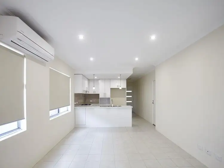 Fifth view of Homely villa listing, 10A Debenham Street, Thornlie WA 6108