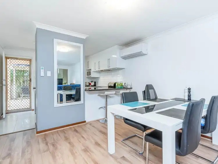 3/5 Waterway Gardens, Churchlands WA 6018