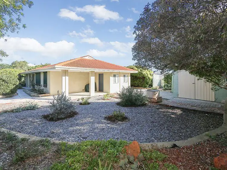 Fourth view of Homely house listing, 2 Charnwood Place, Two Rocks WA 6037