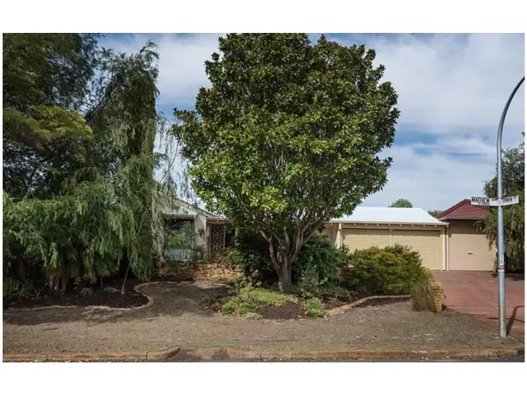 14 Matthew Avenue, Leeming WA 6149