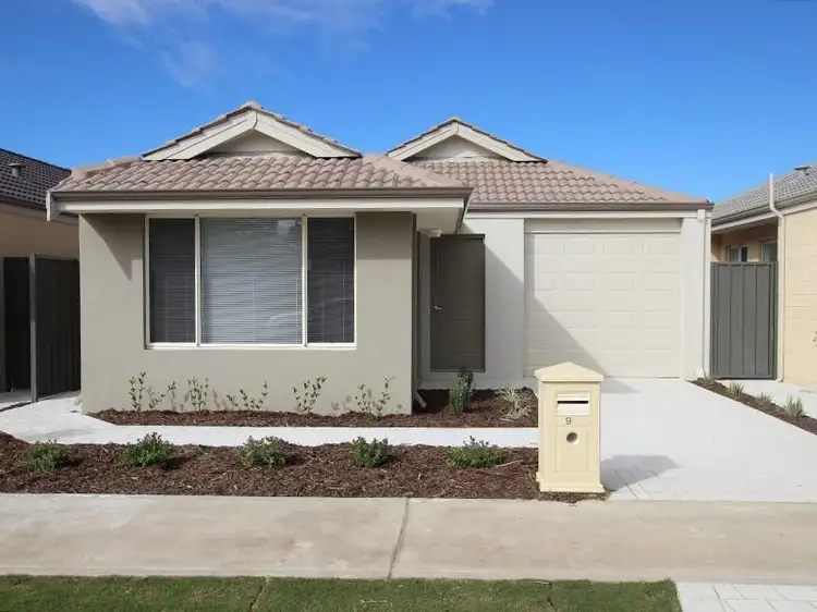 Main view of Homely house listing, 5/9 Georgina Street, Hilbert WA 6112
