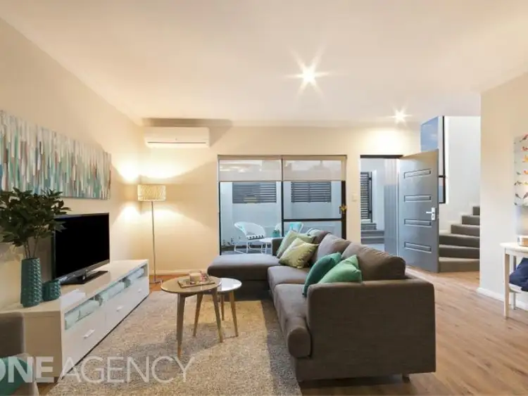 Fourth view of Homely house listing, 7/197 Clontarf Road, Hamilton Hill WA 6163