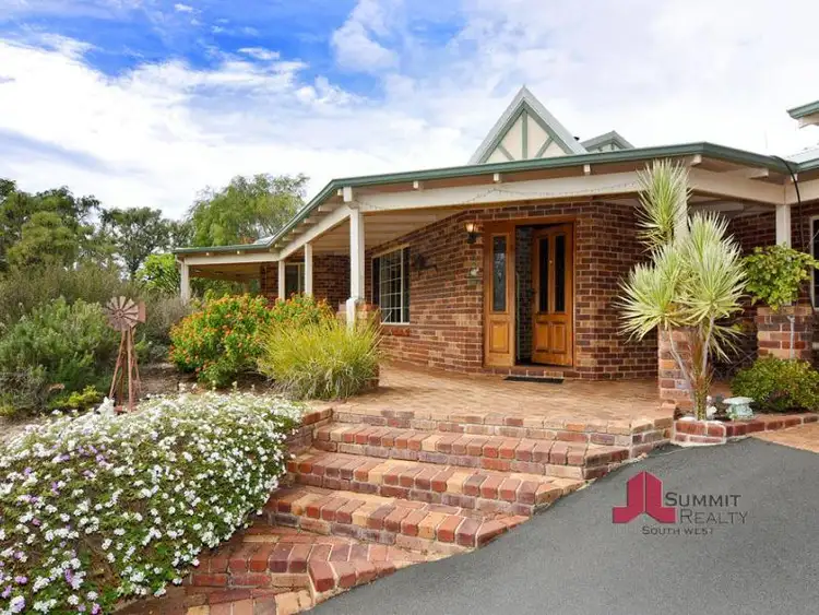 Second view of Homely house listing, 4 Little Place, Leschenault WA 6233