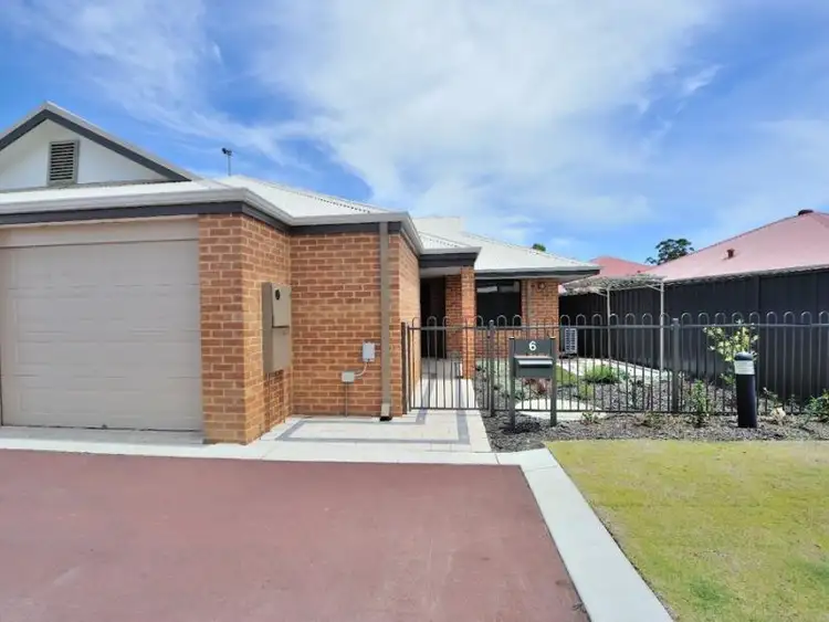6/11 Wollaston Lane, Pinjarra WA 6208