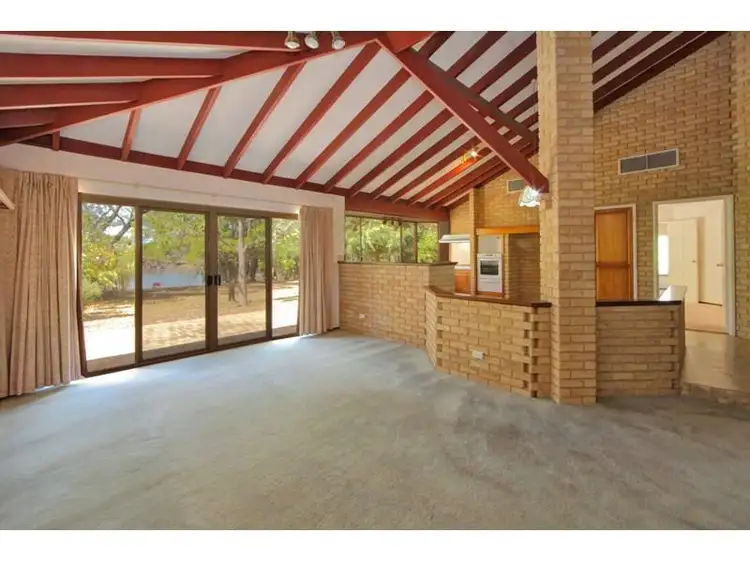 105 Rodoreda Crescent, Ravenswood WA 6208