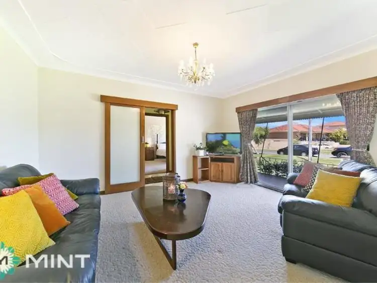 Fifth view of Homely house listing, 4 Darroch Street, Beaconsfield WA 6162