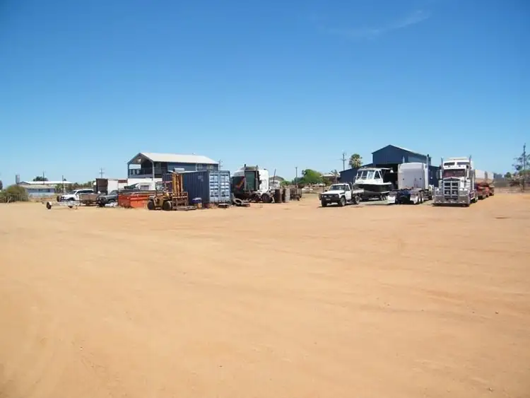 35 Cornish Street, Carnarvon WA 6701