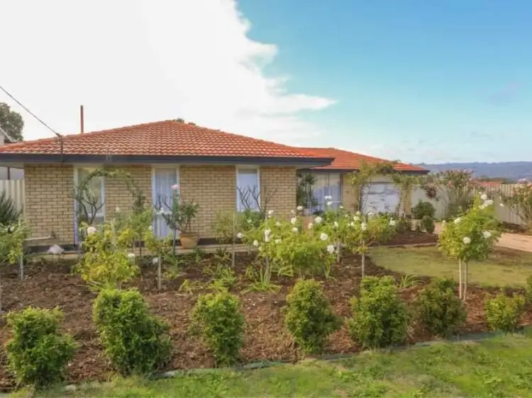 Fourth view of Homely house listing, 39 Chalfont Way, Swan View WA 6056