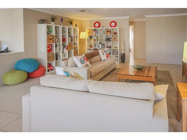Second view of Homely house listing, 5 Whitehart Entrance, Aveley WA 6069