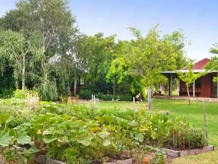 42 Gardiner Road, Cowaramup WA 6284