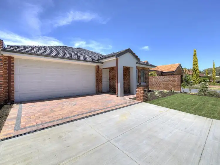 4B Woodloes Street, Cannington WA 6107