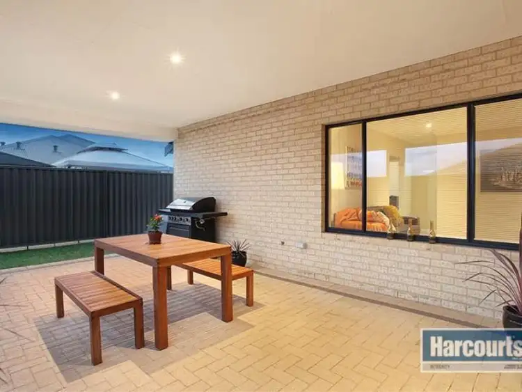 Sixth view of Homely house listing, 10 Thomby Avenue, Aveley WA 6069