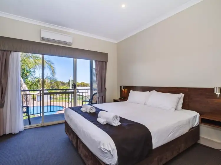25/105 Old Coast Road, Pelican Point WA 6230