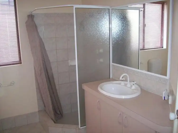 Sixth view of Homely unit listing, 4/5 Wittenoom Street, Bunbury WA 6230